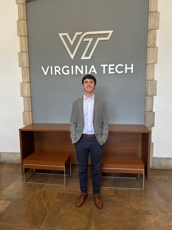 Samuel Kirsch, Virginia Tech Biochemistry Peer Mentor