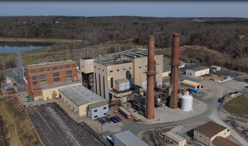 An aerial photo of a power station.