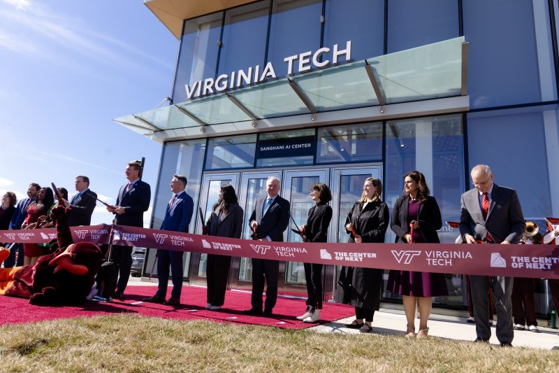 Ribbon cutting of new Innovation Campus Academic Building One. Photo courtesy of Aryeh Schwartz.